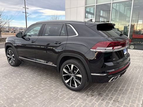 New 2026 Volkswagen Atlas Cross Sport SEL Premium R-Line image 4