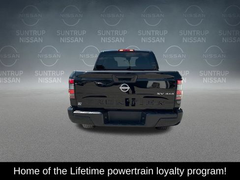 Used 2024 Nissan Frontier SV AWD/4WD image 4