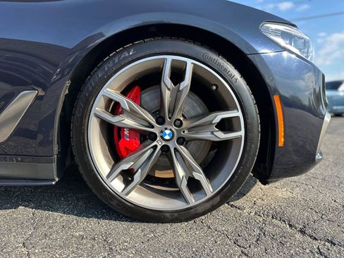 Used 2018 BMW M550i xDrive w/ Dynamic Handling Package AWD/4WD image 13