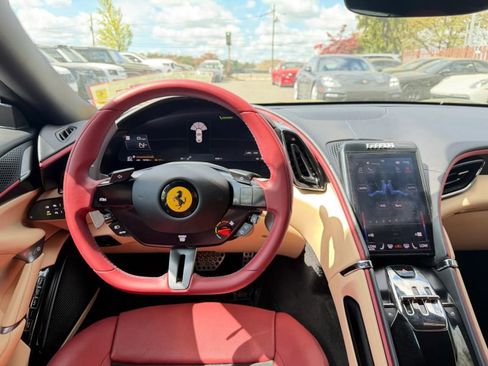 Used 2024 Ferrari Roma RWD image 17