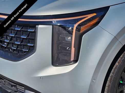 New 2026 Kia Carnival SX w/ SX Dark Edition Package image 25