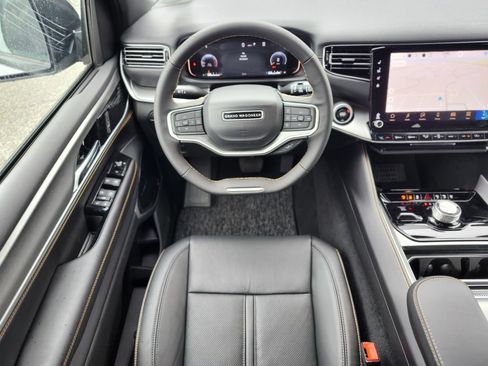 New 2026 Jeep Grand Wagoneer 4WD image 13