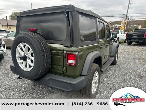 Used 2023 Jeep Wrangler Sport S image 5