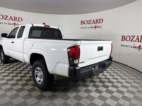 Used 2023 Toyota Tacoma SR RWD image 6