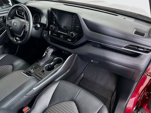 Used 2022 Toyota Highlander XSE image 33