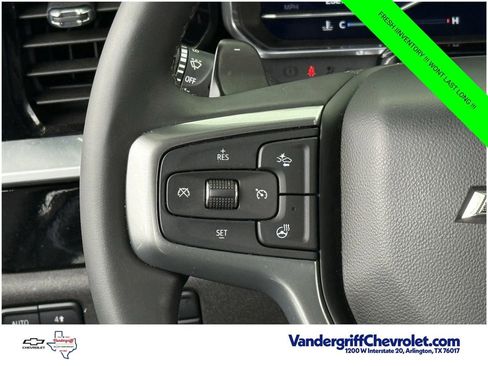 Used 2024 Chevrolet Silverado 1500 RST w/ Z71 Off-Road Package AWD/4WD image 13
