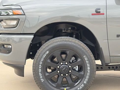New 2026 RAM 2500 Big Horn AWD/4WD image 5