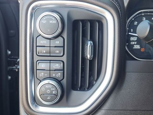 Used 2020 GMC Sierra 1500 SLT image 22