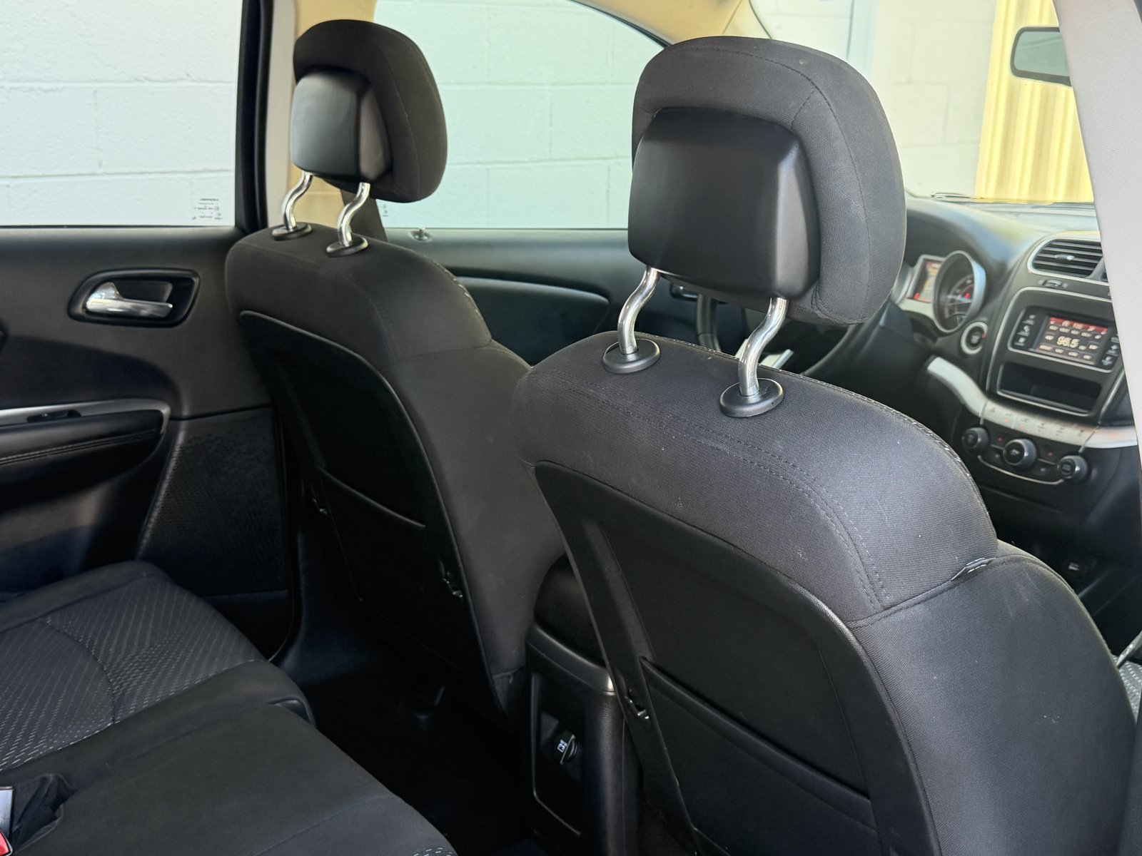 Used 2020 Dodge Journey SE w/ SE Popular Equipment Group FWD image 27