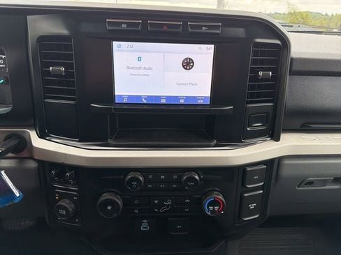 Used 2023 Ford F350 XLT AWD/4WD image 22