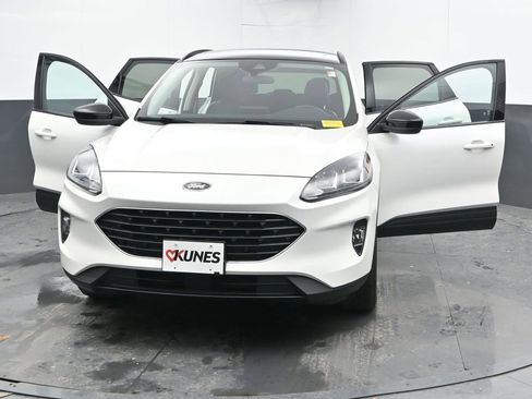 Used 2021 Ford Escape SEL w/ SEL Stealth AWD Package image 45