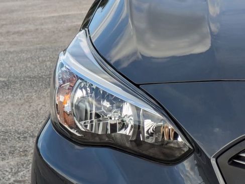 Used 2022 Subaru Crosstrek 2.0i Premium image 10