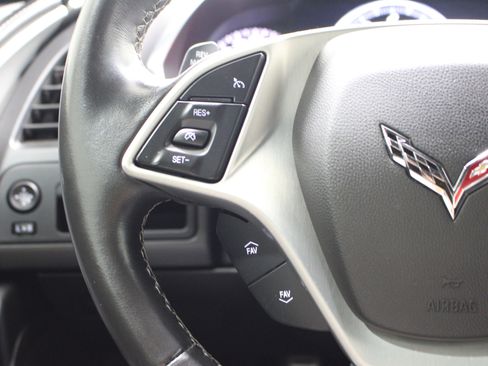 Used 2016 Chevrolet Corvette Stingray Coupe image 11