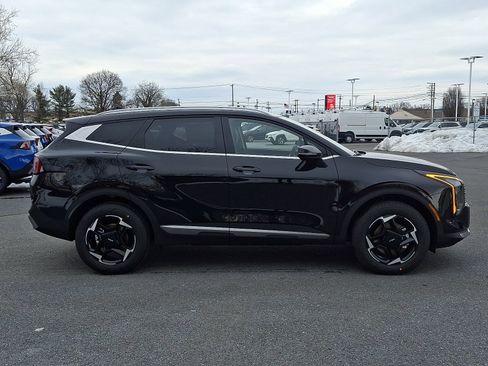 New 2026 Kia Sportage EX AWD/4WD image 4