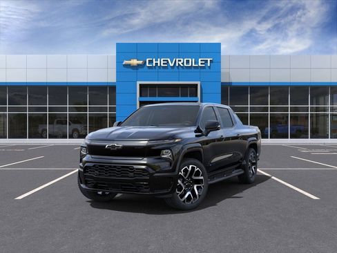 New 2024 Chevrolet Silverado EV RST image 8