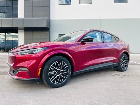 New 2025 Ford Mustang Mach-E Premium image 1