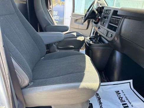 Used 2024 Chevrolet Express 2500 w/ Driver Convenience Package RWD image 21