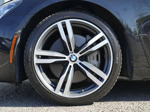 Used 2019 BMW 750i xDrive image 8