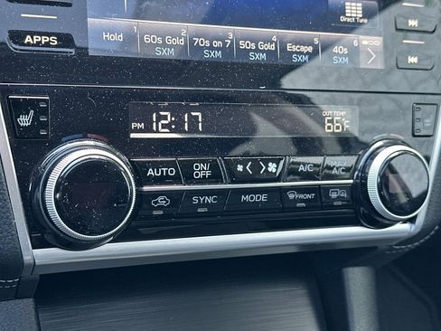 Used 2018 Subaru Outback 2.5i Limited image 26