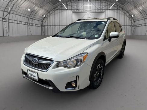 Used 2016 Subaru Crosstrek 2.0i Limited image 10