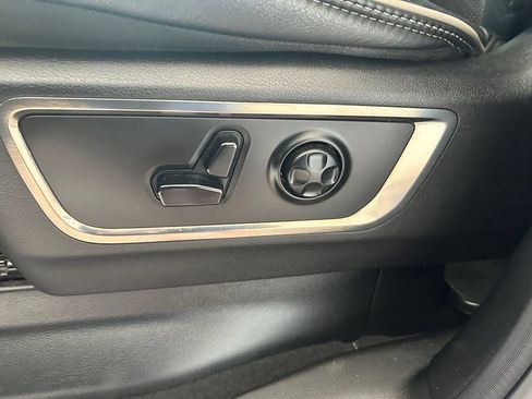 Used 2019 RAM 1500 Limited AWD/4WD image 47