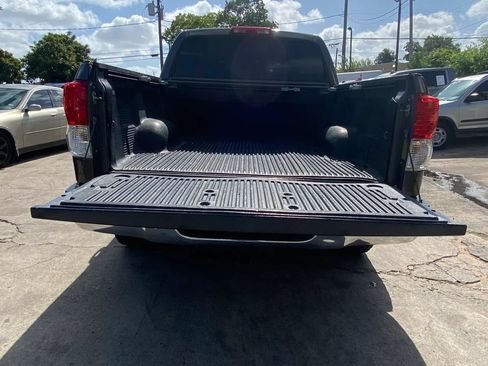 Used 2011 Toyota Tundra Limited w/ Memory Pkg RWD image 6