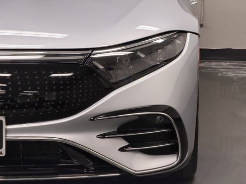 Certified 2022 Mercedes-Benz EQS 450+ Sedan image 8