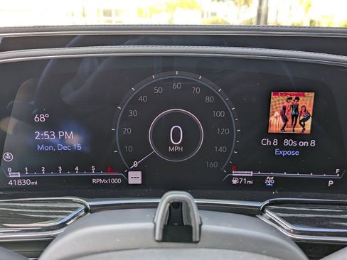 Used 2022 Cadillac Escalade ESV Sport w/ Touring Package image 36