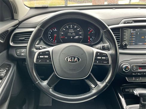 Used 2019 Kia Sorento EX image 33