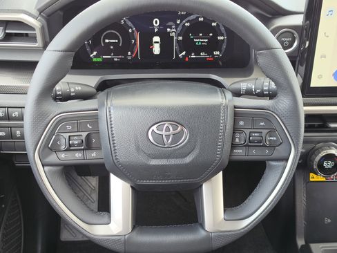 New 2026 Toyota 4Runner Limited AWD/4WD image 17