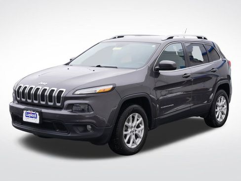Used 2016 Jeep Cherokee Latitude image 9