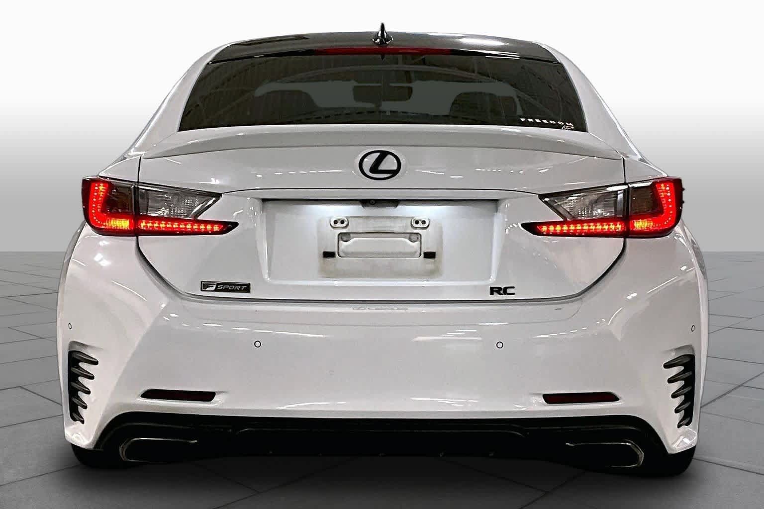 Used 2016 Lexus RC 200t RWD image 5