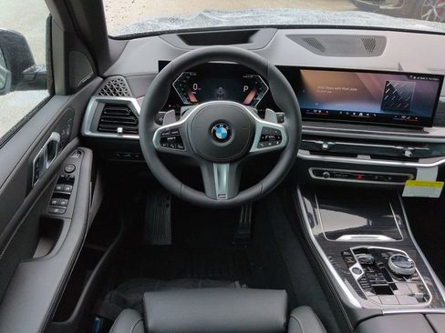 New 2026 BMW X5 xDrive40i w/ Executive Package AWD/4WD image 16