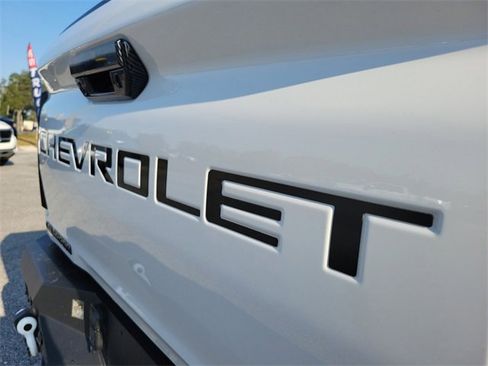 Used 2024 Chevrolet Colorado Trail Boss w/ Advanced Trailering Package image 8