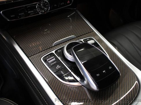 Used 2024 Mercedes-Benz G 63 AMG 4MATIC w/ Seat Comfort Package image 32