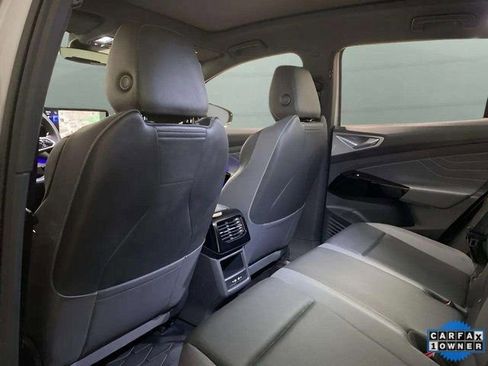 Used 2023 Volkswagen ID.4 S image 18