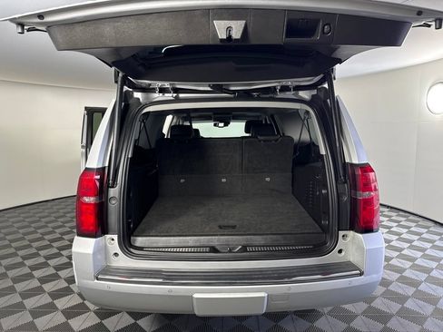 Used 2016 Chevrolet Suburban LTZ AWD/4WD image 33
