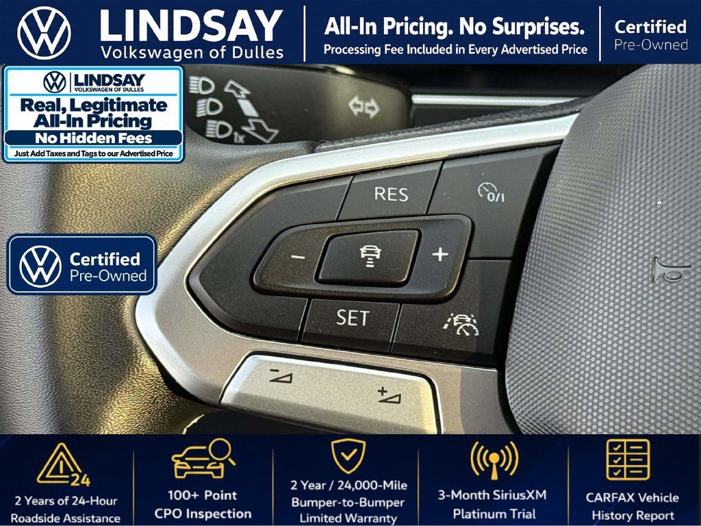 Used 2023 Volkswagen Tiguan SE w/ Panoramic Sunroof Package FWD image 24
