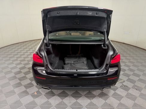 Used 2022 BMW 530i xDrive w/ Convenience Package image 6