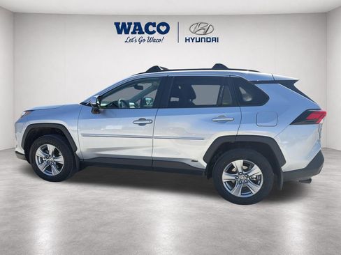 Used 2025 Toyota RAV4 XLE w/ Convenience Package AWD/4WD image 8