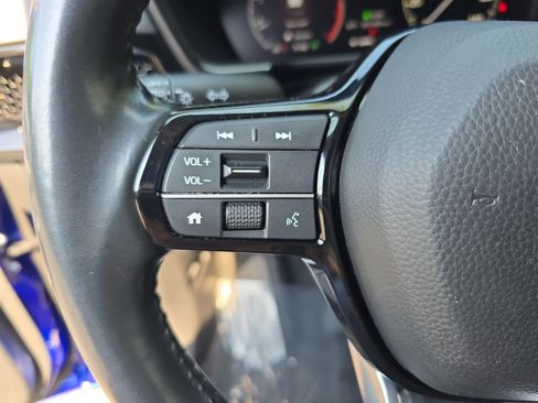 Used 2024 Honda CR-V EX-L image 17