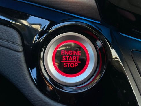 Certified 2025 Honda Odyssey Touring image 22