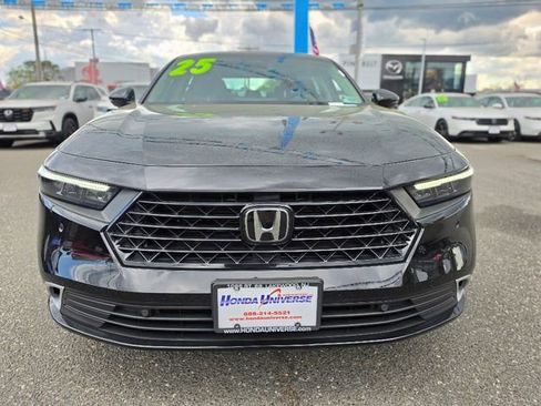 Certified 2025 Honda Accord Touring image 8