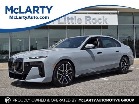 Certified 2025 BMW 740i xDrive image 1