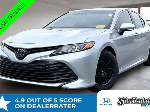 Used 2020 Toyota Camry LE w/ Fleet Convenience Package FWD image 1