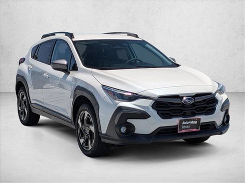 Used 2024 Subaru Crosstrek 2.5i Limited w/ Crosstrek Mirror Package AWD/4WD image 3