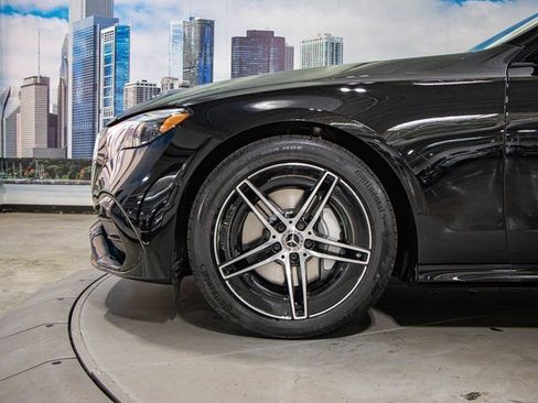 Used 2026 Mercedes-Benz E 350 4MATIC Sedan image 7