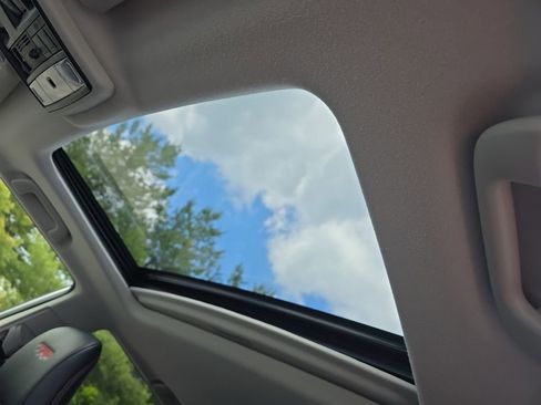 Used 2021 Toyota 4Runner TRD Off-Road Premium w/ Moonroof Package AWD/4WD image 13