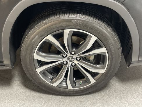 Used 2020 Lexus RX 450hL AWD w/ Premium Package image 13