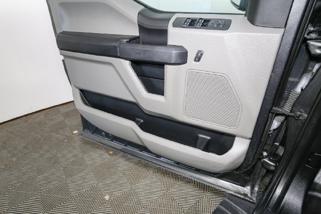 Used 2018 Ford F150 XL w/ Equipment Group 101A Mid AWD/4WD image 32